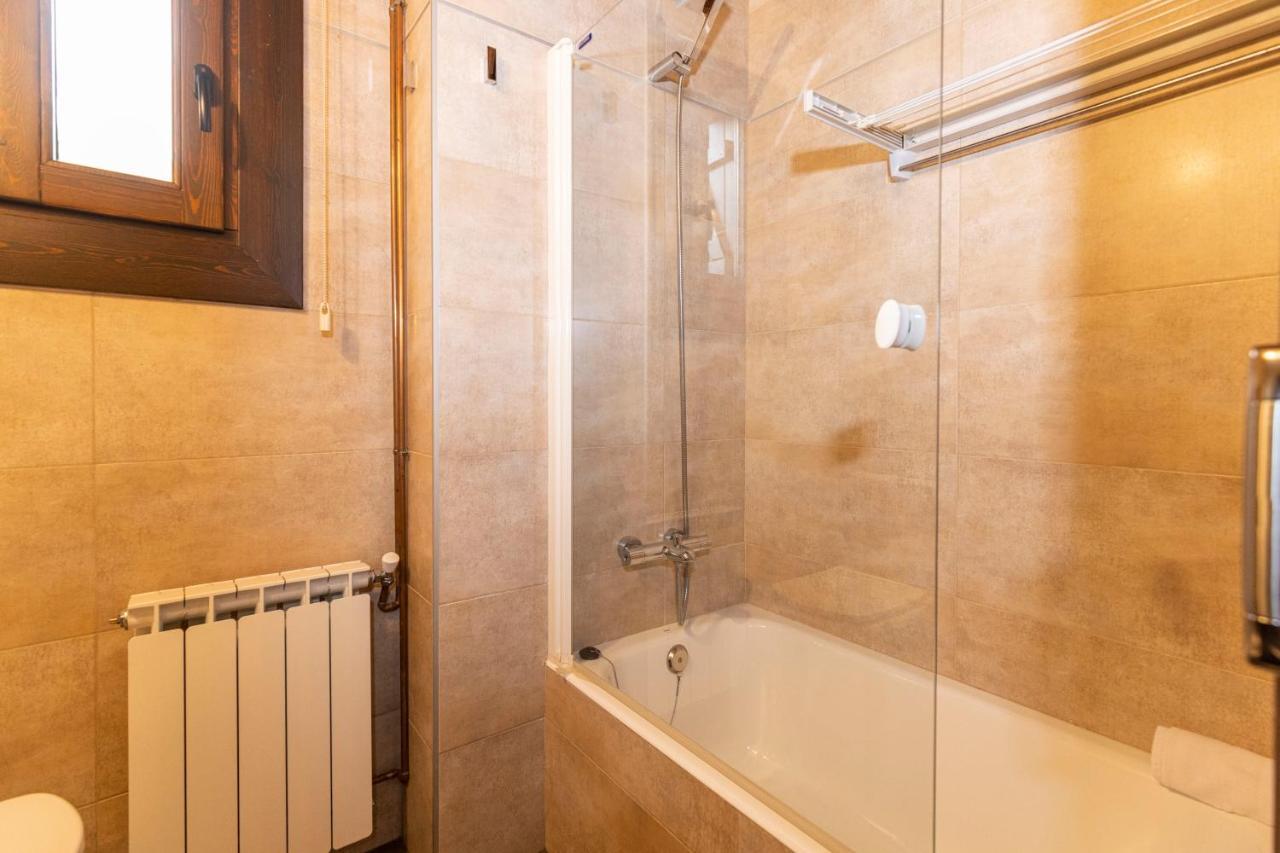 Apartamentos Casa Roldan I Benasque Ngoại thất bức ảnh